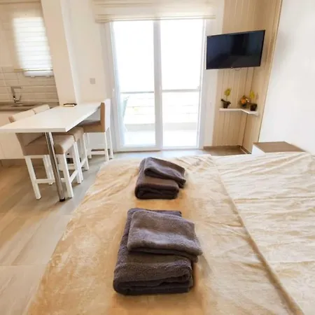 Thalassa Sea View Apartment